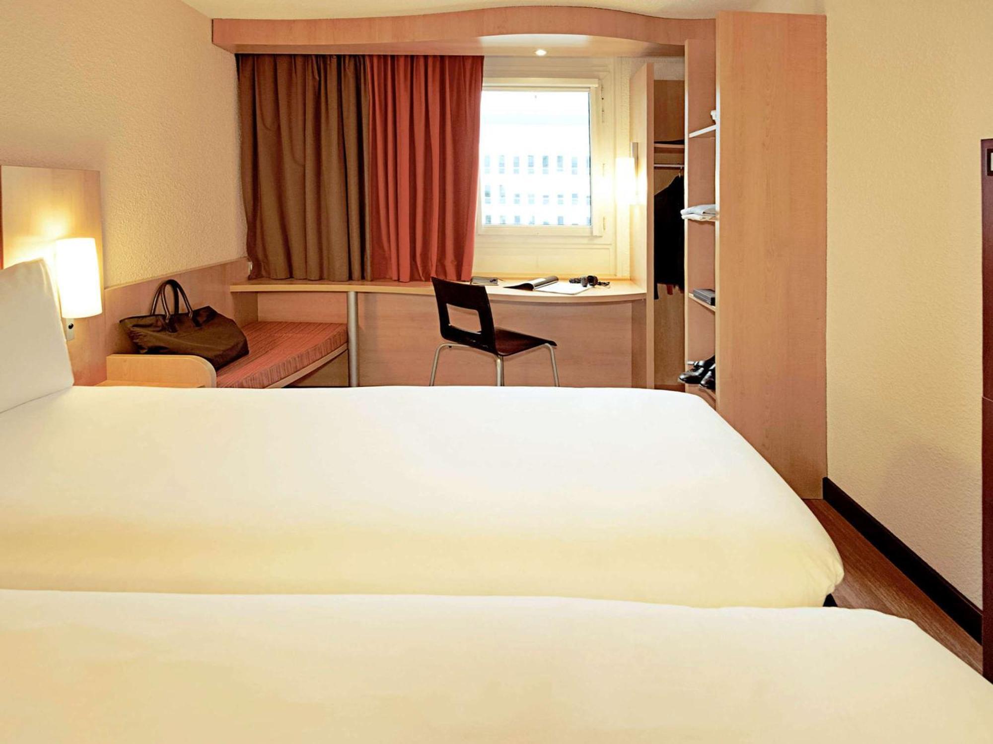 Ibis Limoges Centre Hotel Екстериор снимка