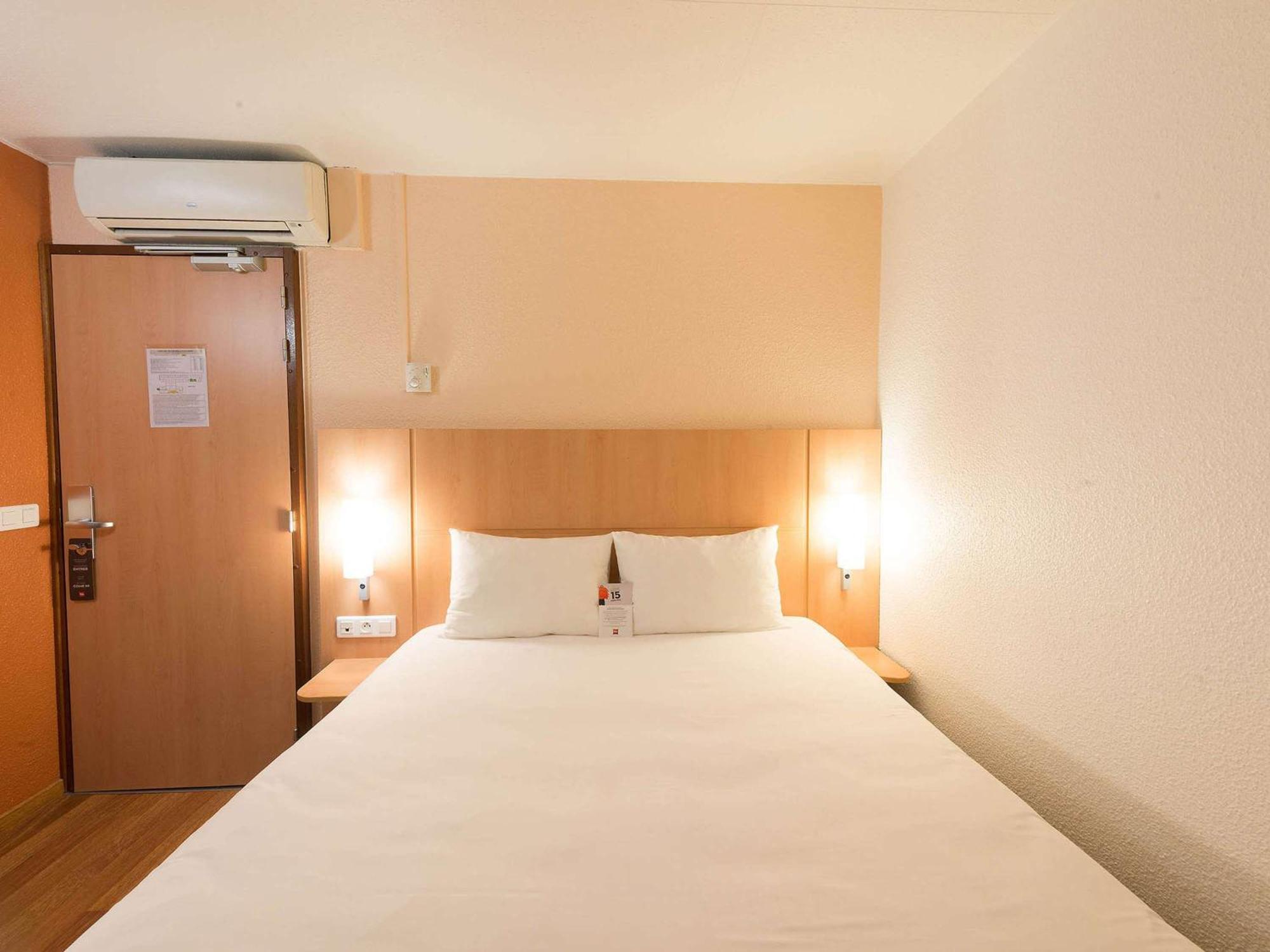 Ibis Limoges Centre Hotel Екстериор снимка